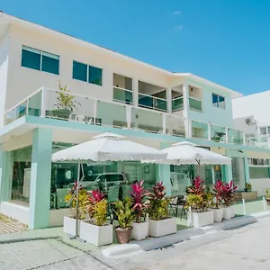 https://eleven-palms-hotel-boutique.comcaribbean.com